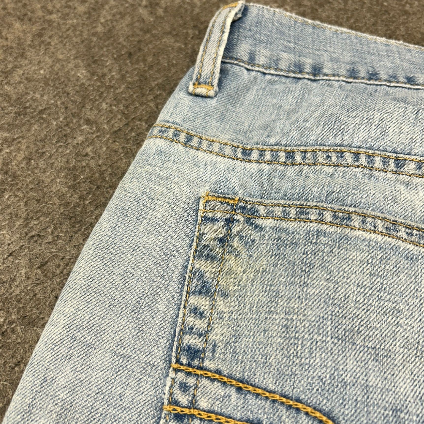 Anchor Blue VINTAGE Anchor Blue Jeans Mens 33x30 Blue Jeans Relaxed 90s Grunge Light Wash Cotton Denim Baggy 5-Pocket Design, 30 In Inseam Mens, Regular, Blue Size US 33 - 3 Thumbnail