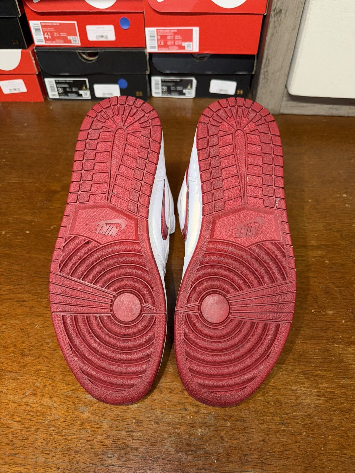 Nike Air Jordan 1 Retro High OG Metallic Red size 10 Size US 10 / EU 43 - 7 Thumbnail
