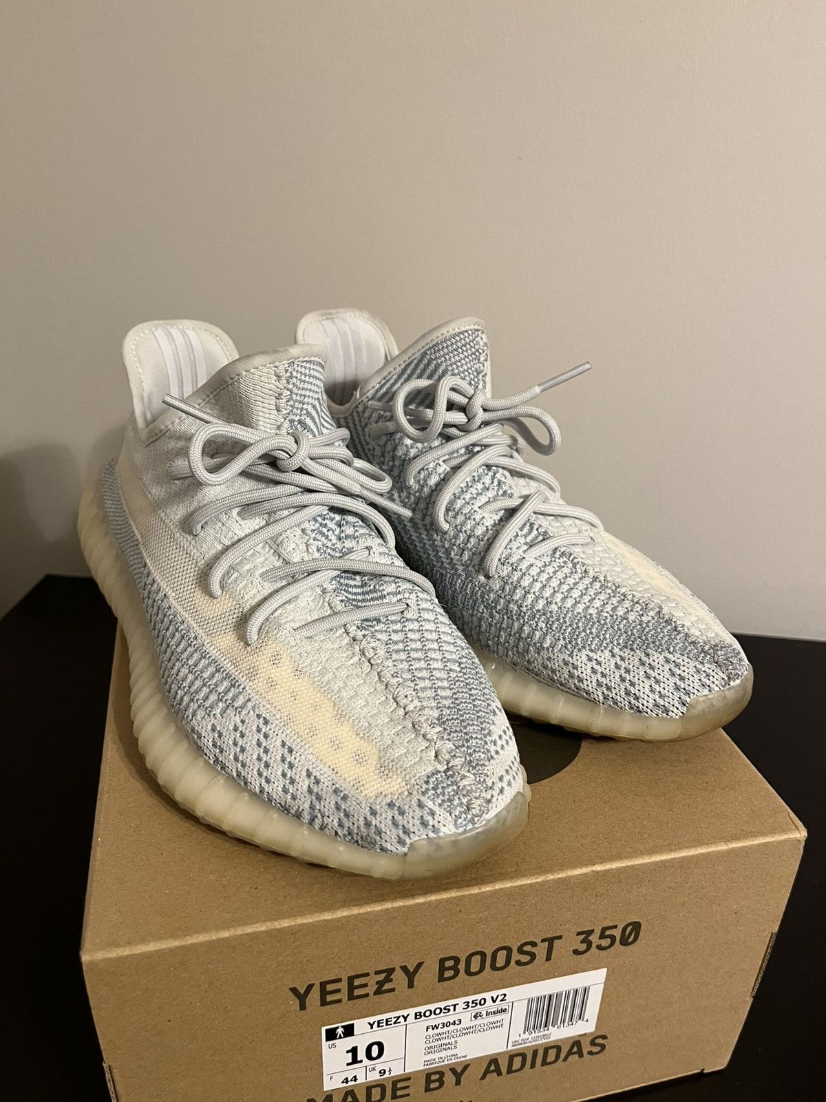 Adidas × Yeezy Yeezy Boost 350 V2 ‘Cloud White’ Size US 10 / EU 43 - 1 Thumbnail