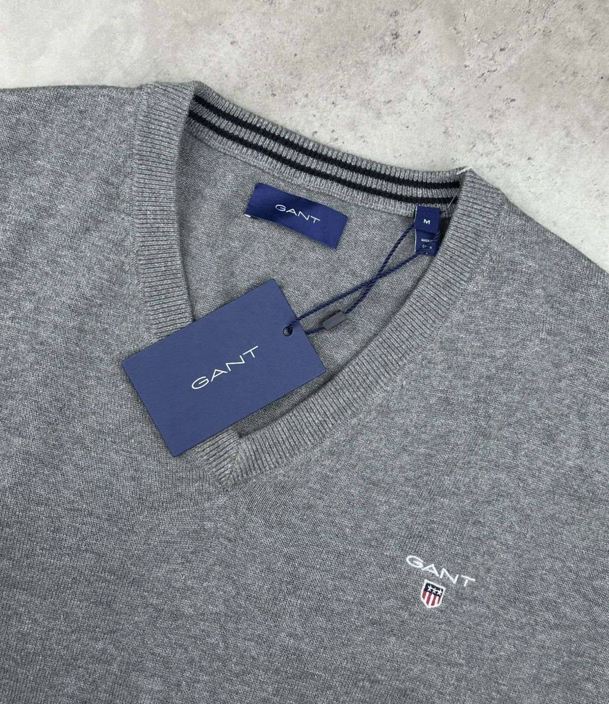 Gant GANT Men's Classic V-Neck Pullover Sweater Cotton Size M Size US M / EU 48-50 / 2 - 3 Thumbnail