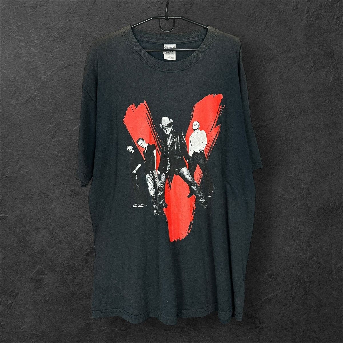 Band Tees × Vintage Vintage U2 VERTIGO 2006 AUSTRALIA tour band tee t shirt Size US XL / EU 56 / 4 - 1 Thumbnail