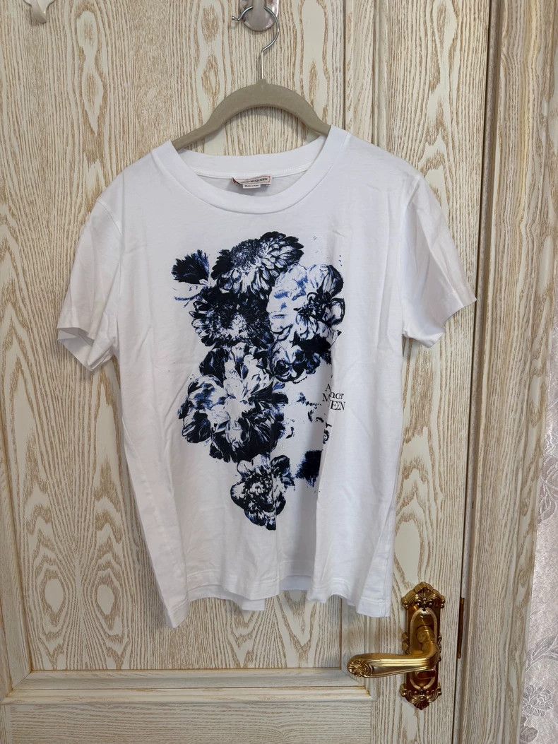 Alexander McQueen Alexander McQUEEN size 40 T-shirt 2505-Nextarrow Size M / US 6-8 / IT 42-44 - 1 Thumbnail