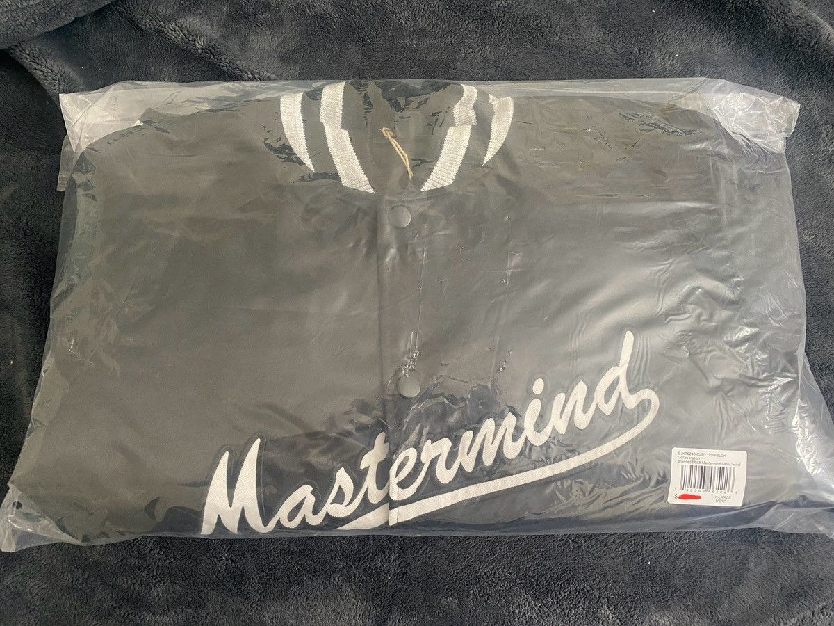Mastermind Japan Mastermind Mitchell Ness Satin Black Jacket XL Size US XL / EU 56 / 4 - 1 Thumbnail