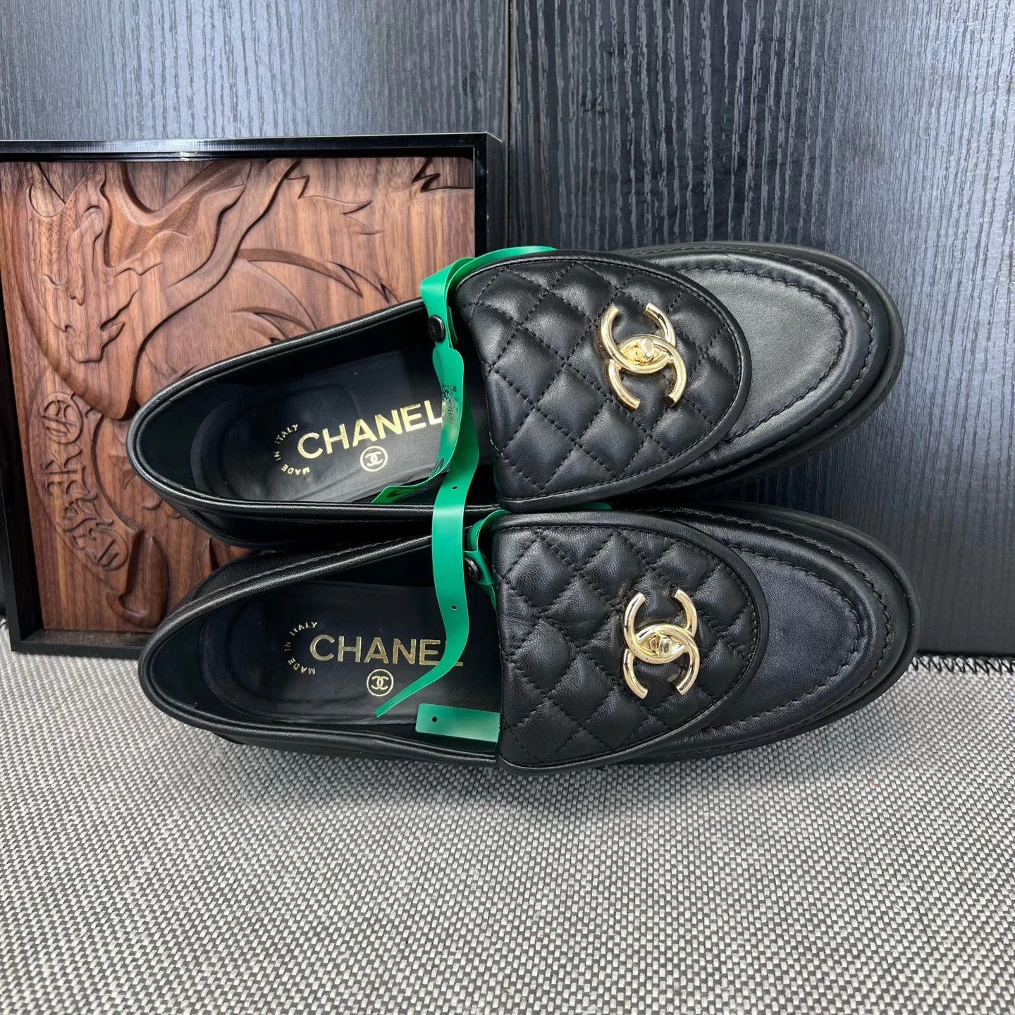 Chanel Chanel Flap Lambskin Loafers 38 Near New Size US 7 / IT 37 - 5 Thumbnail