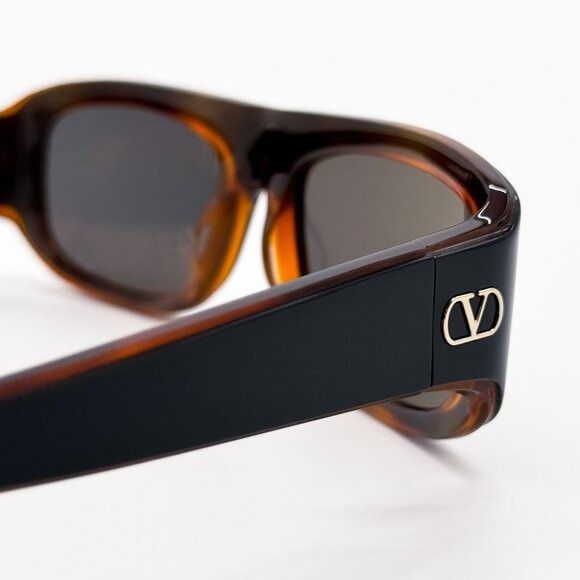 Valentino NEW VALENTINO SUNGLASSES VLS-184A BLACK MEN EYEWEAR Size ONE SIZE - 4 Thumbnail