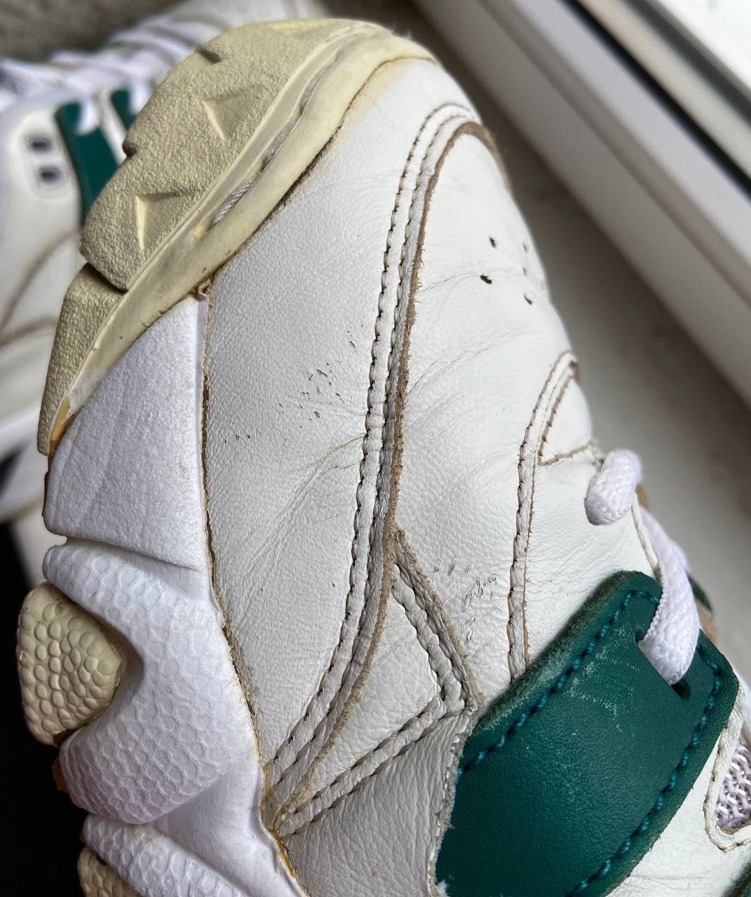Adidas Vintage Adidas Equipment 1995 rare Sneakers US9 White, Green Size US 9 / EU 42 - 12 Thumbnail