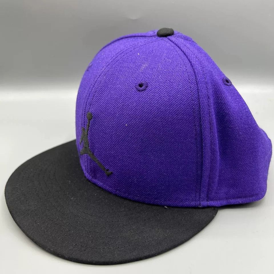 Jordan Brand Air Jordan Hat Men Embroidered Logo Jumpman Snap Back Cap Size ONE SIZE - 2 Thumbnail
