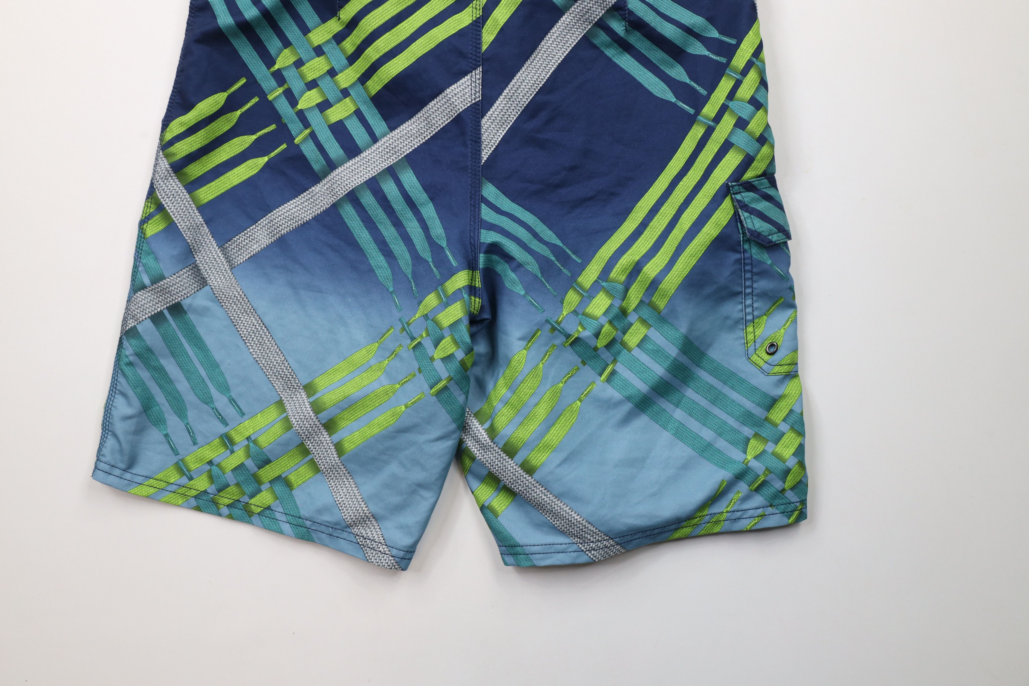 Nike × Vintage Nike 6.0 SB All Over Print Skateboarding Board Shorts Trunks Size US 32 / EU 48 - 11 Thumbnail