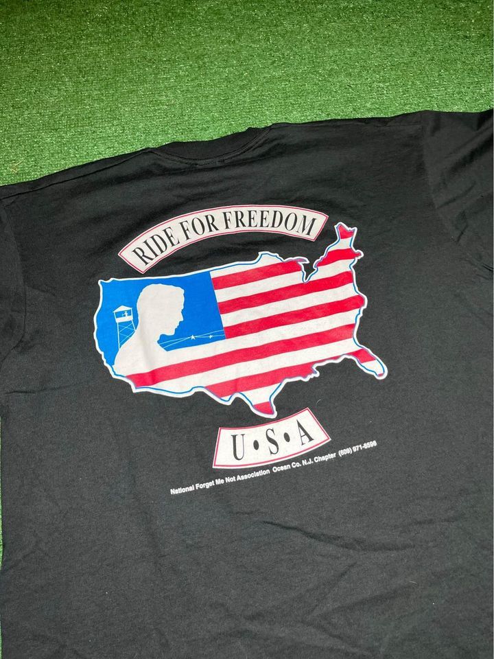 Other Vintage Rolling Thunder T-shirt Size XL Size US XL / EU 56 / 4 - 5 Thumbnail