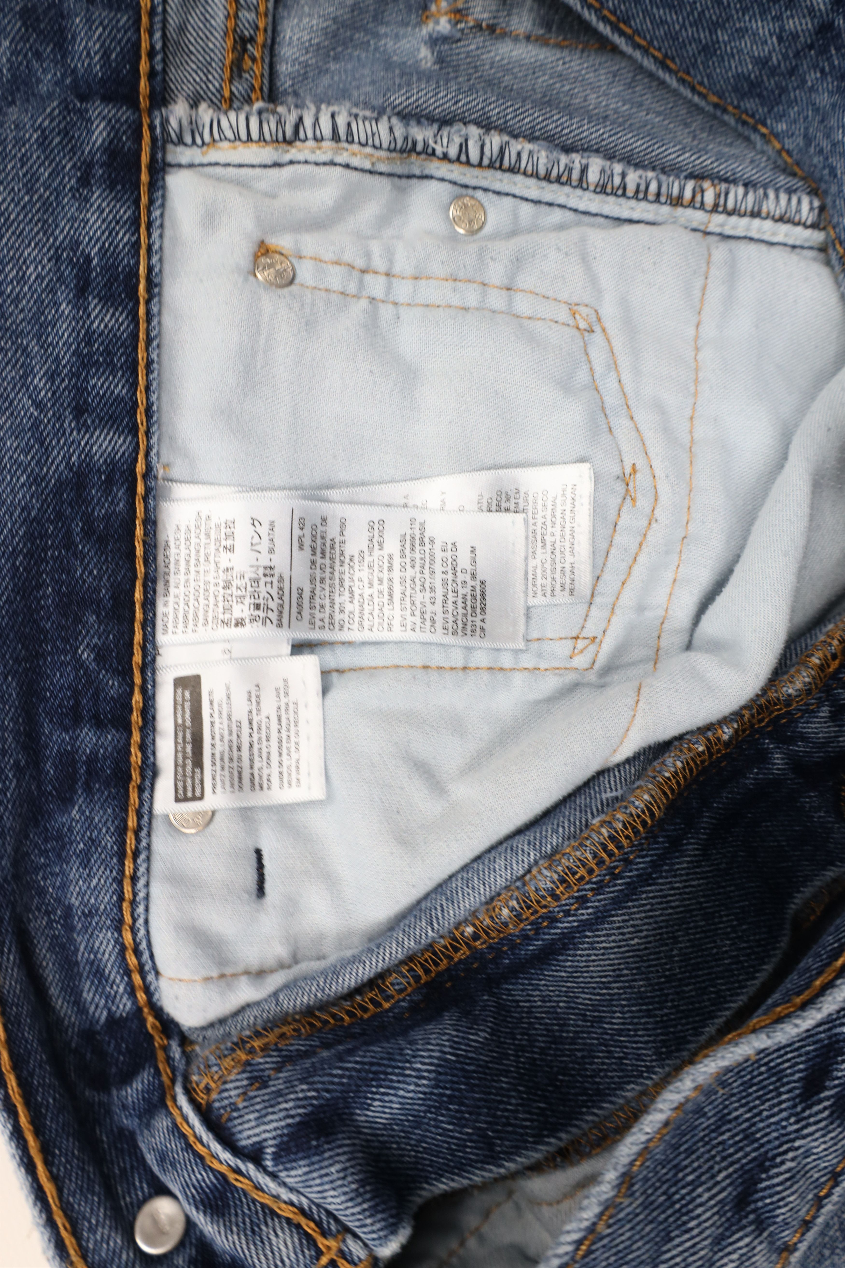 Levi's × Vintage Vintage Y2K Levis 505 Regular Fit Denim Jeans Blue Cotton Size US 36 / EU 52 - 8 Thumbnail