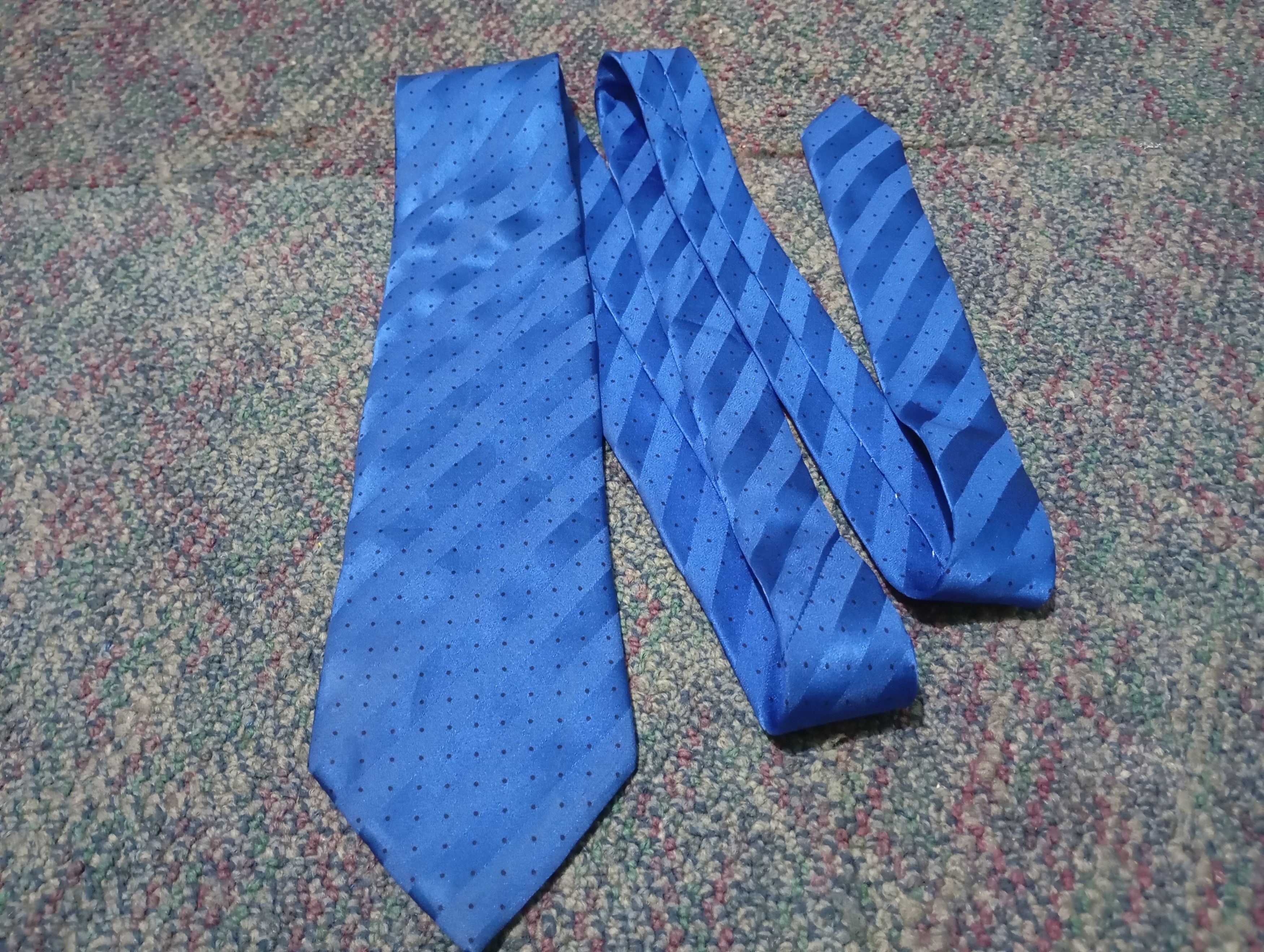 Givenchy × Vintage Vintage Givenchy Tie Givenchy Necktie Made in Italy Size ONE SIZE - 1 Thumbnail