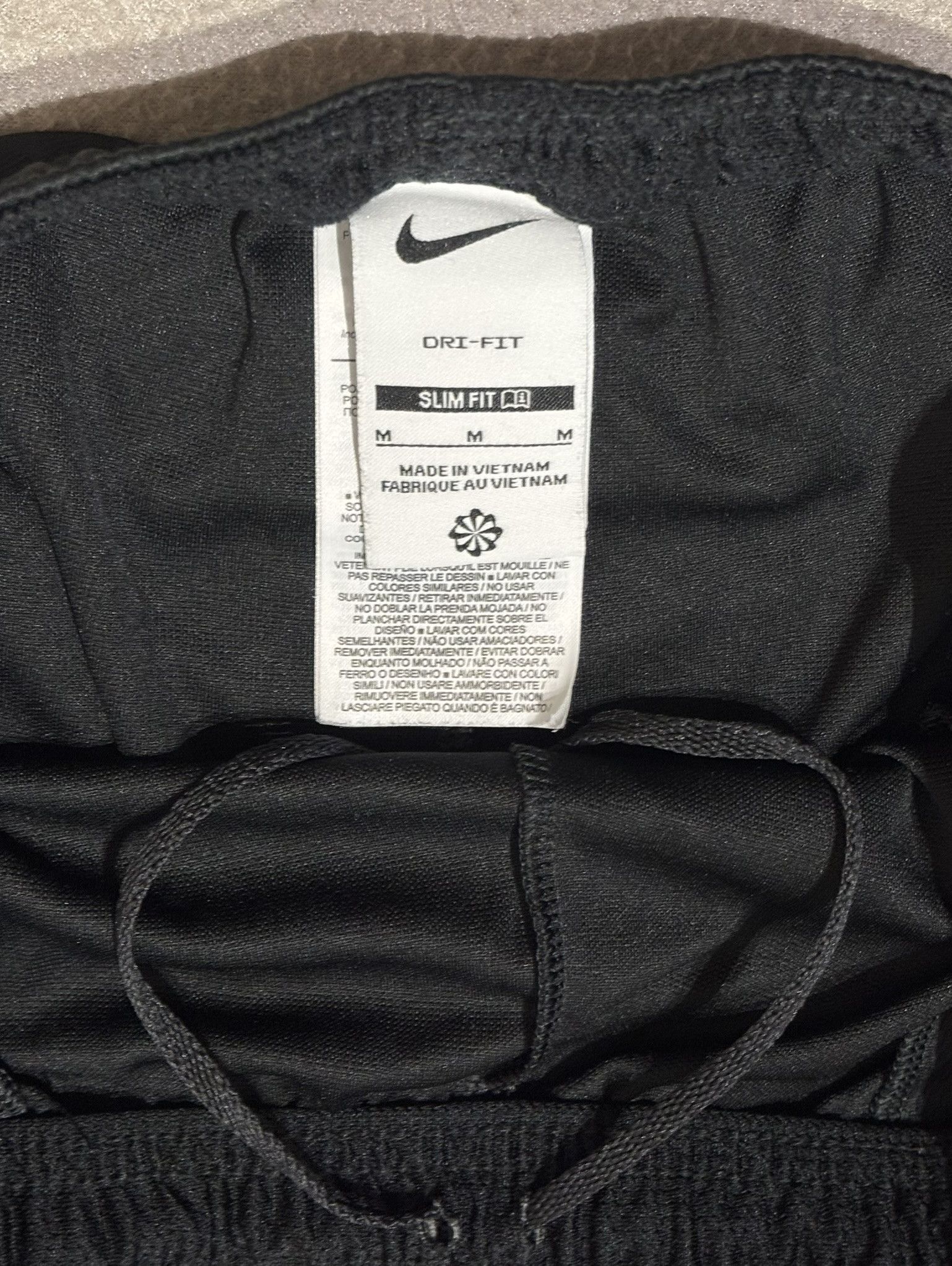 Nike Chelsea FC 2022/2023 Nike Football Shorts Size M Size US 32 / EU 48 - 16 Thumbnail