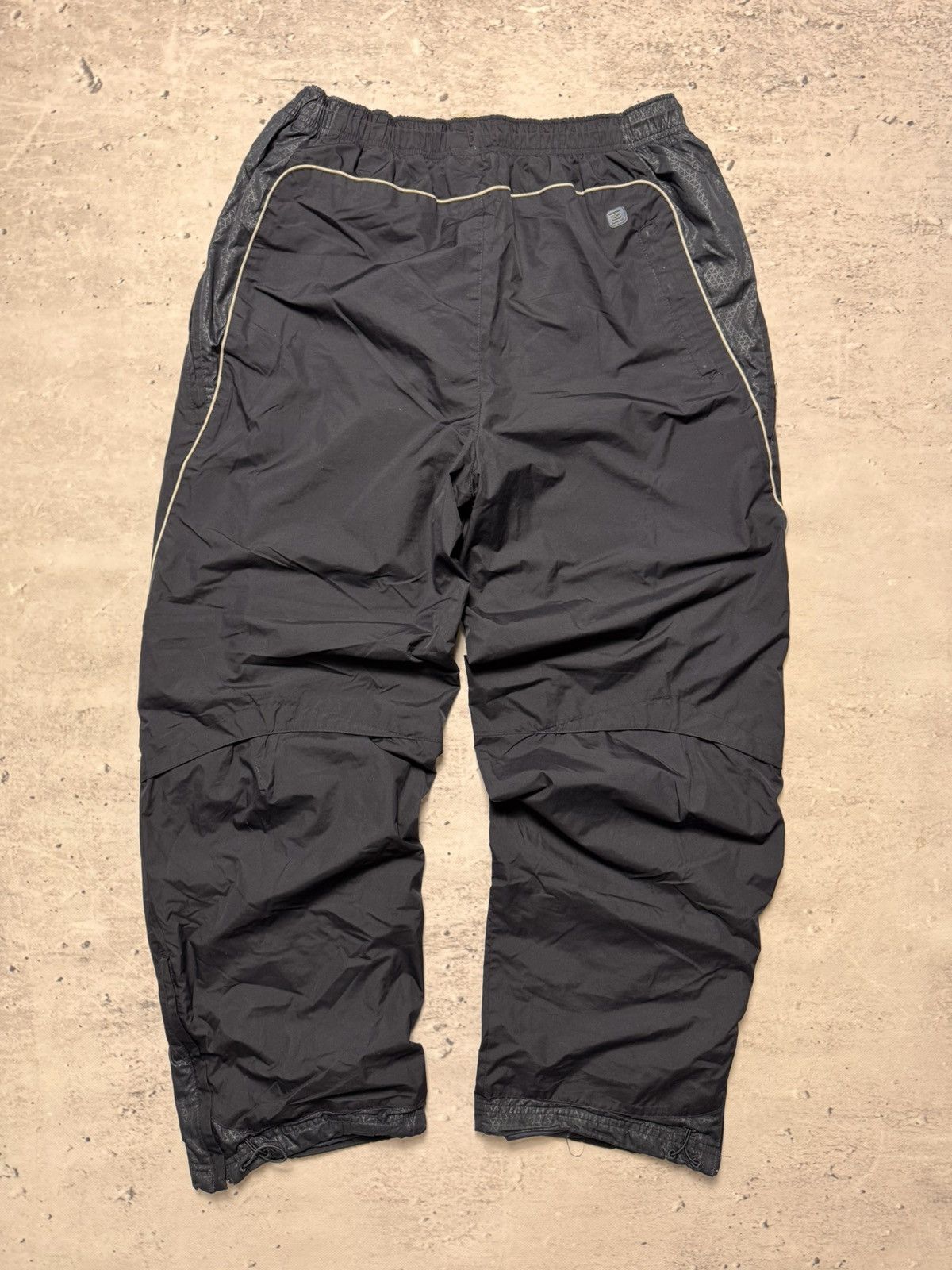 Nike × Vintage NIKE SHOX VINTAGE BASIC LOGO OVERSIZE BAGGY PANTS Size US 34 / EU 50 - 2 Thumbnail