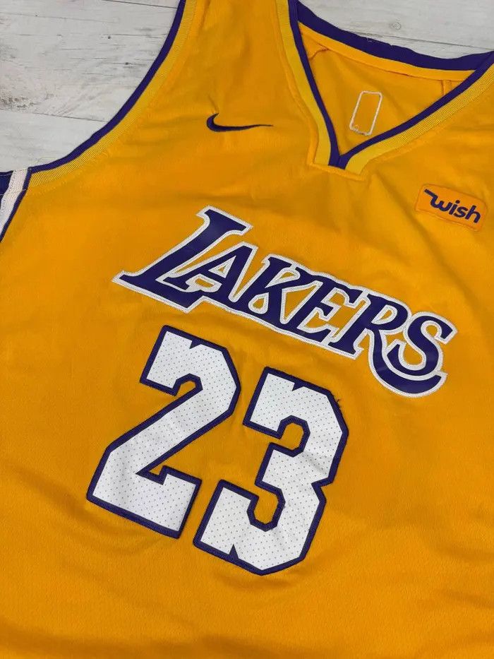 Nike Nike Los Angeles Lakers James #23 NBA Jersey Basketball Size US L / EU 52-54 / 3 - 6 Thumbnail