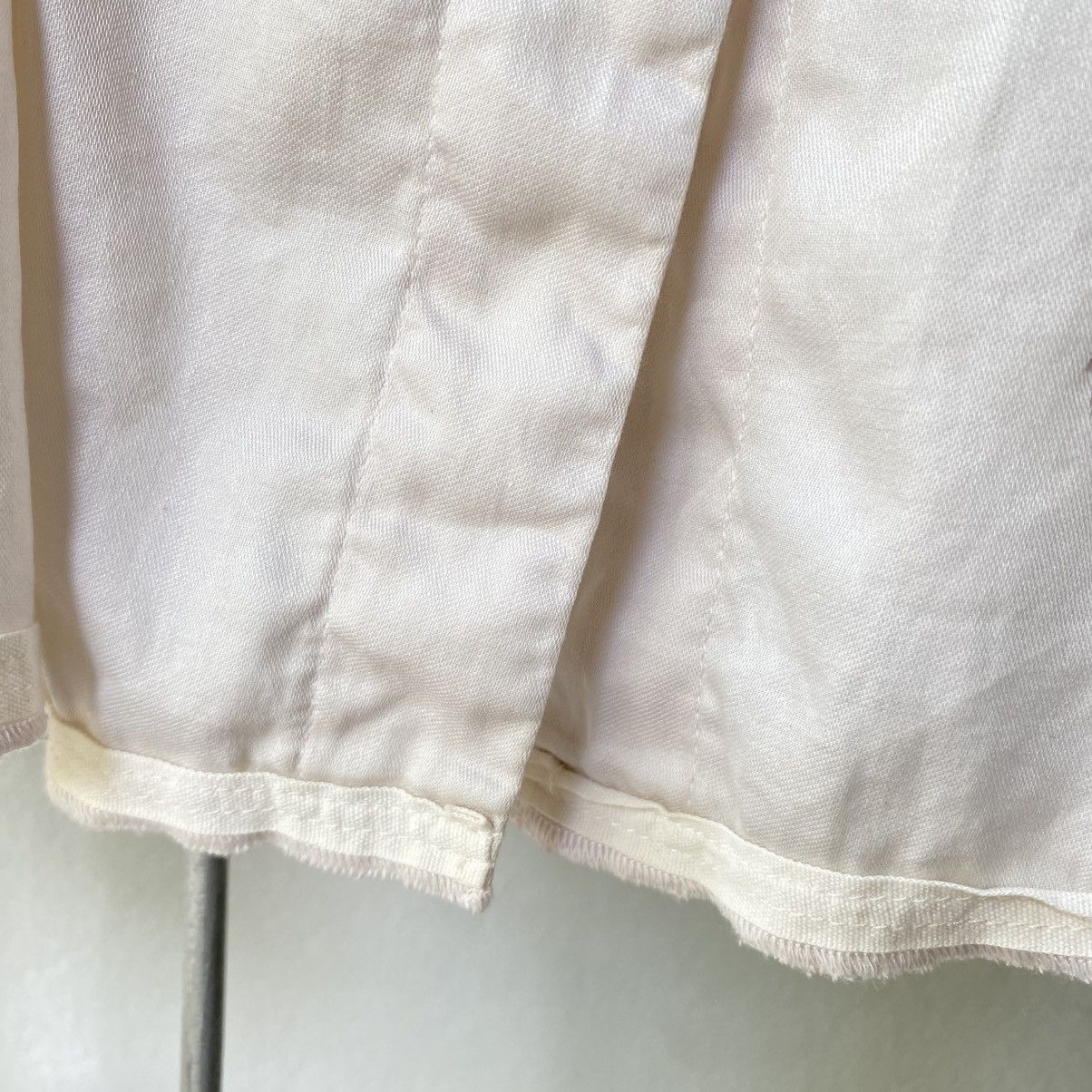 Marithe + Francois Girbaud MARITHE + FRANÇOIS GIRBAUE Grey V-Neck Button-Up Shirt Size S / US 4 / IT 40 - 19 Thumbnail