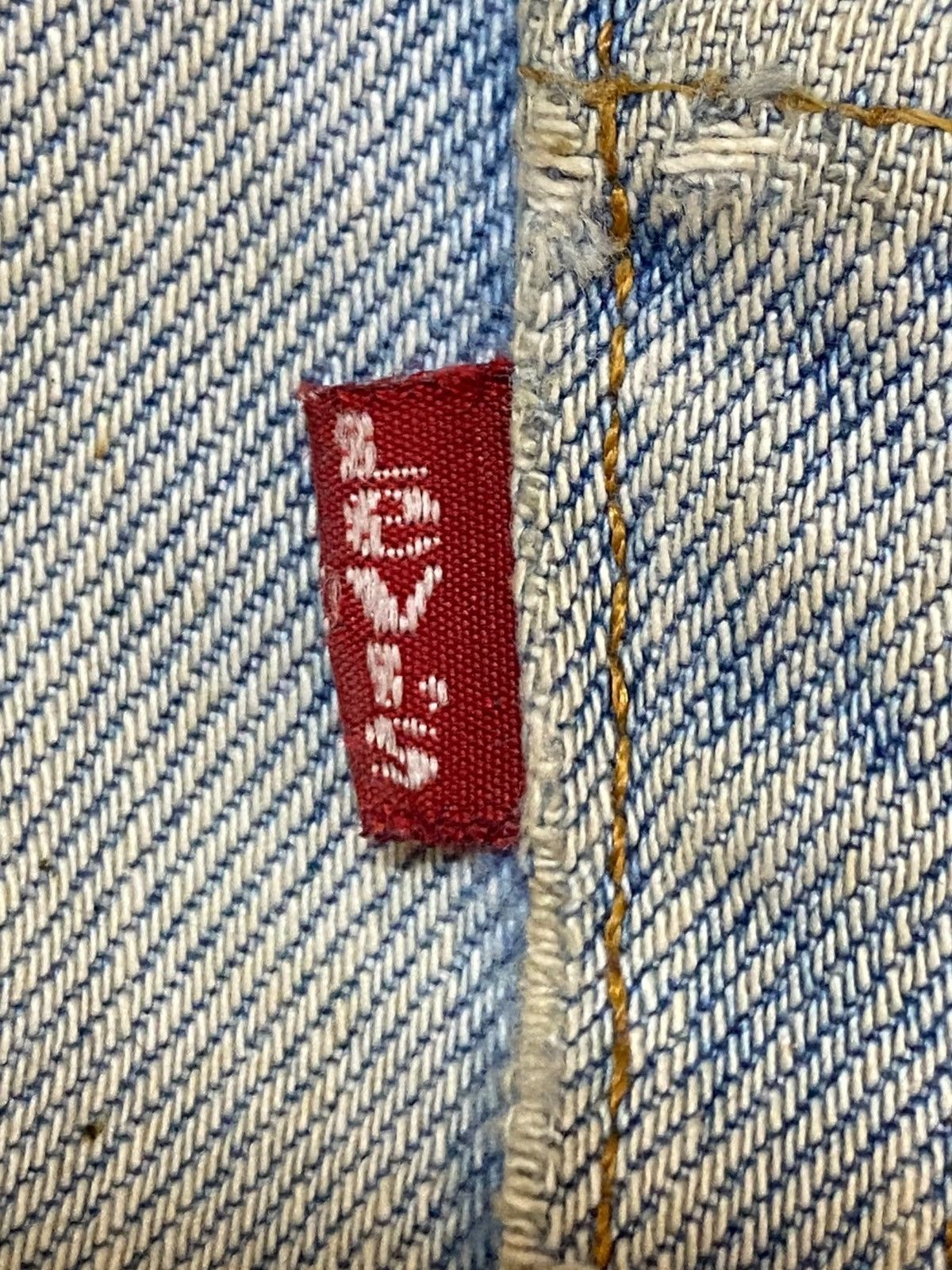 Levi's Vintage Clothing Vintage levis 501 90’s Grunge Distressed Loose Jeans Size US 34 / EU 50 - 16 Thumbnail