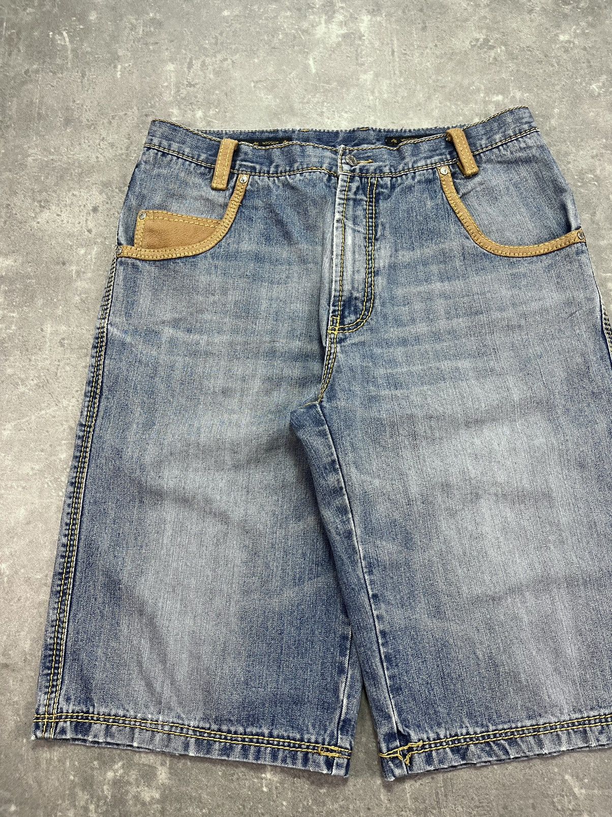 Al Wissam Al Wissam Y2K Embroidered Logo Baggy Denim Shorts Jorts 36 Size US 36 / EU 52 - 3 Thumbnail