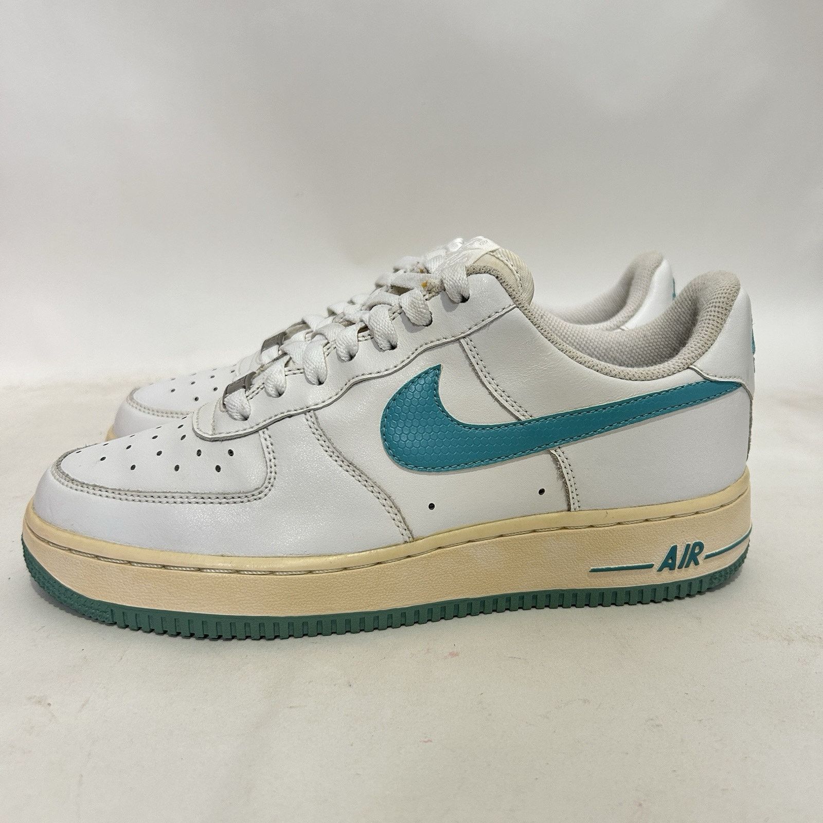 Nike Nike Air Force 1 Low WMNS “White Mineral Blue” Size US 8.5 / IT 38.5 - 6 Thumbnail
