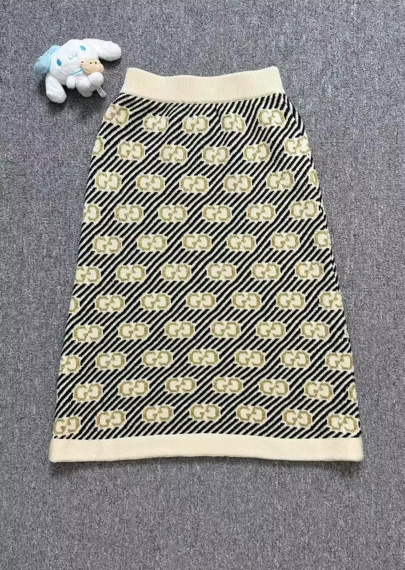Gucci Gucci Beige Knit Midi Skirt with Logo-2506 Size 37" - 2 Thumbnail