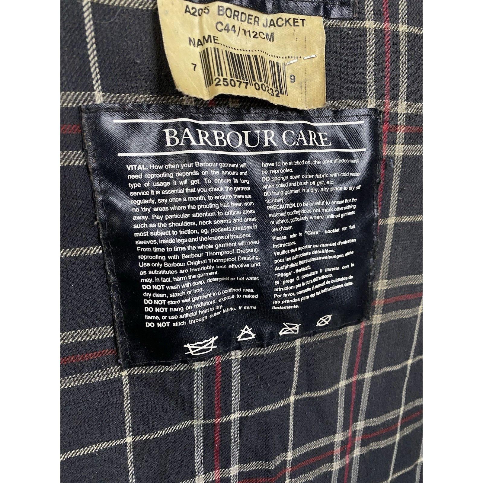 Barbour Barbour Border Vintage Men's Blue Waxed Jacket Size C44 Size US L / EU 52-54 / 3 - 12 Thumbnail