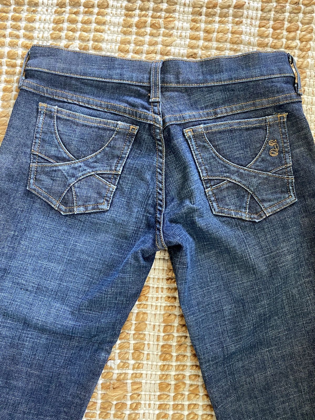 Juicy Couture Jeans Totally Y2K Juicy Couture Vintage Cropped Jeans – Size 26 Size 26" / US 2 / IT 38 - 9 Thumbnail