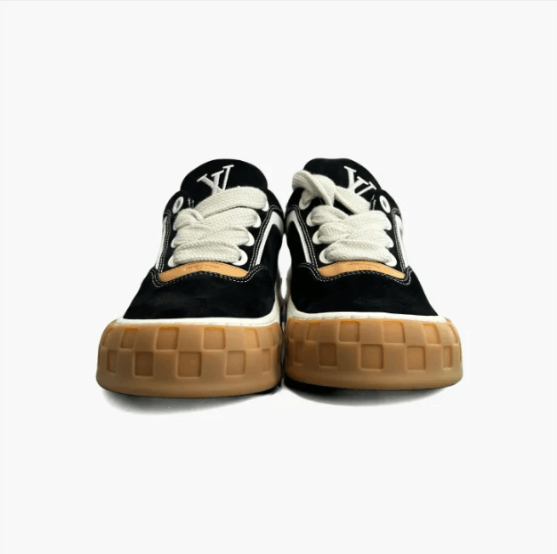 Louis Vuitton Louis Vuitton low-top shoes Size US 7 / EU 40 - 4 Thumbnail