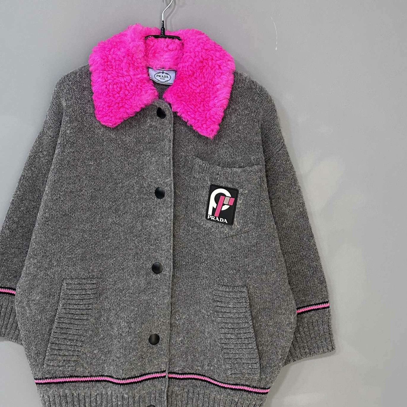 Prada Prada Retro Pink Sweater S Women Size S / US 4 / IT 40 - 1 Thumbnail