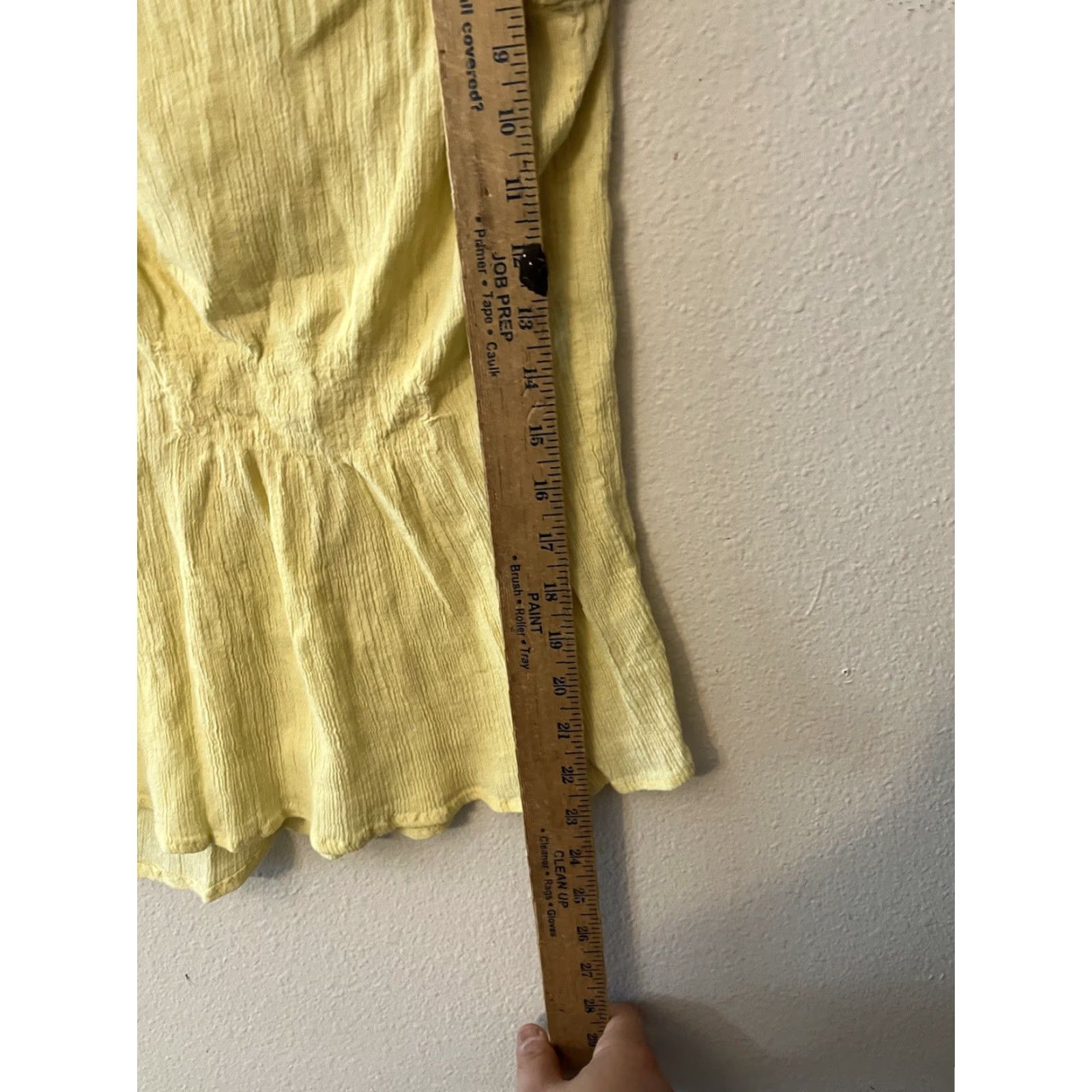 Gloria Vanderbilt VINTAGE Gloria Vanderbilt Women's Tank Top Small Yellow Sleeveless Linen V-Neck 80s Casual Office Size S / US 4 / IT 40 - 4 Thumbnail