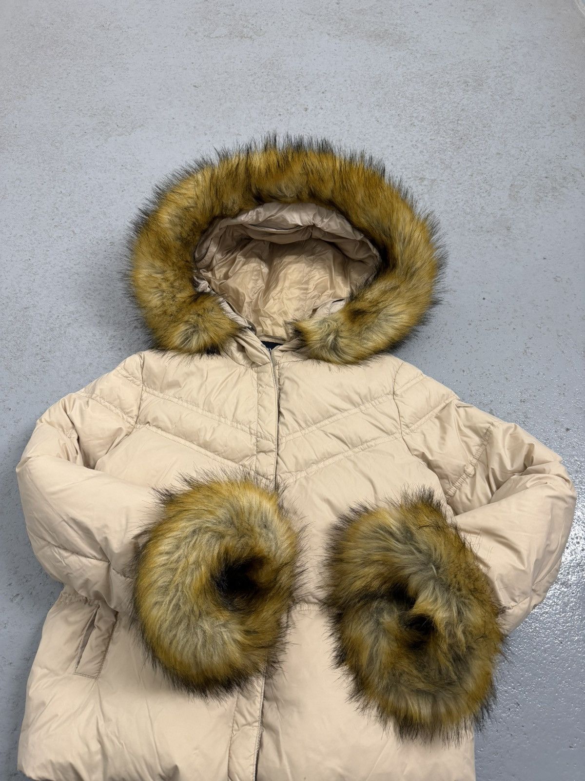Armani Armani Jeans Fur Down Cropped Jacket Size M / US 6-8 / IT 42-44 - 11 Thumbnail