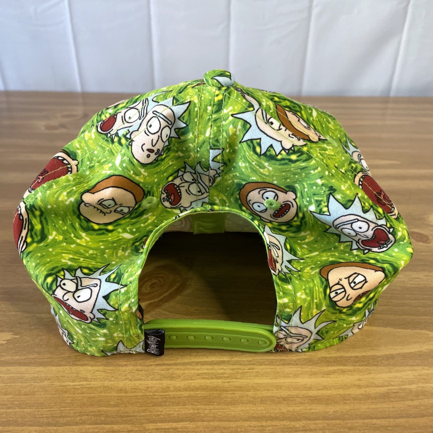 Vintage Bioworld Rick & Morty Adult Swim All Over Print Hat One Size Adjustable Green Size ONE SIZE - 4 Thumbnail