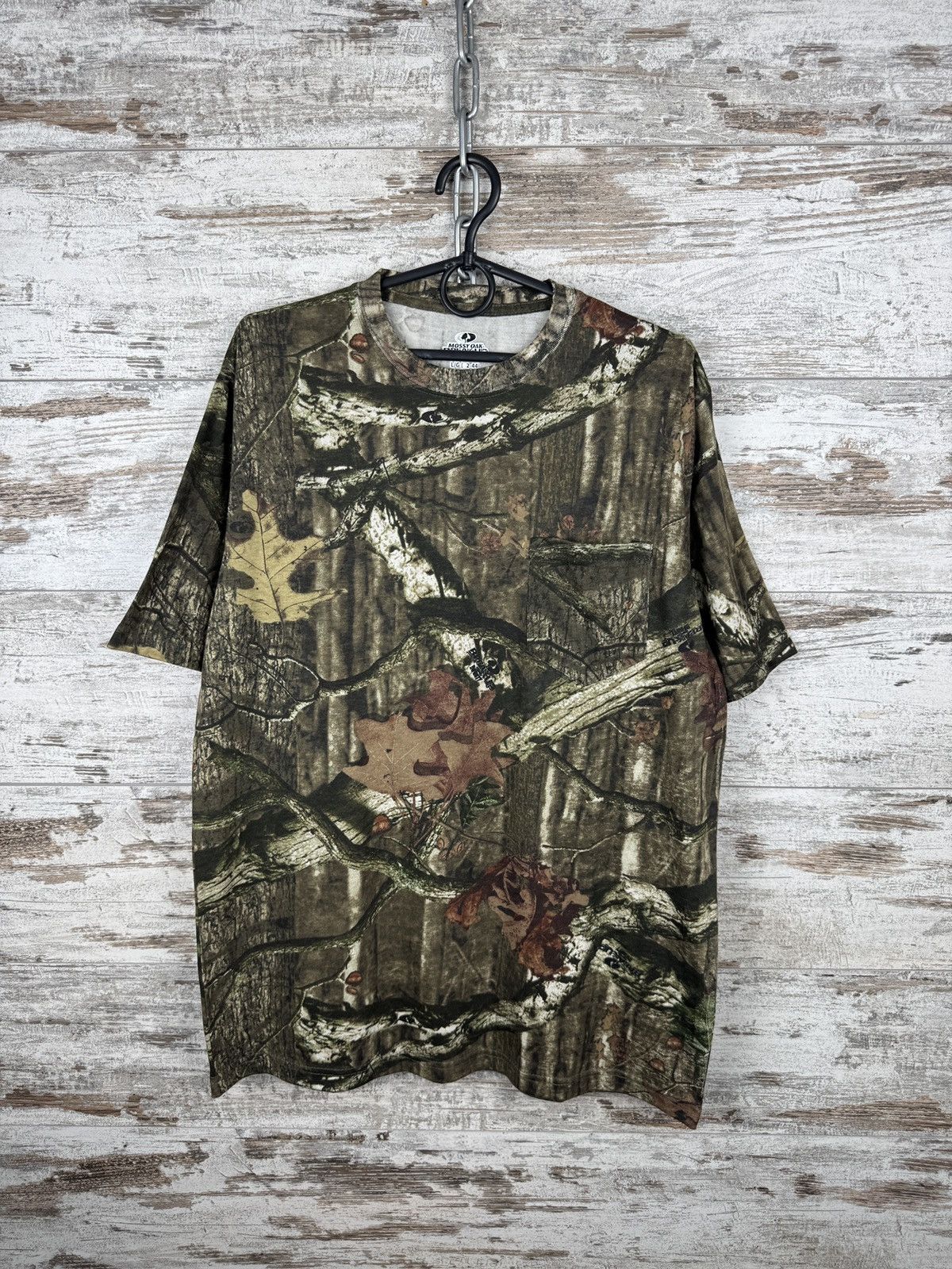 Vintage Crazy Vintage Y2K Realtree Camo T-shirt Carhartt Style tee Size US L / EU 52-54 / 3 - 2 Thumbnail