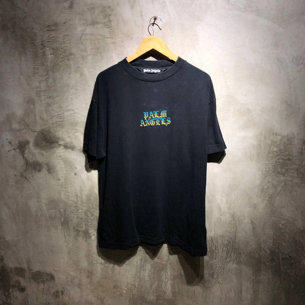 Palm Angels Palm Angels Hue Gothic Logo tee Size US L / EU 52-54 / 3 - 1 Thumbnail