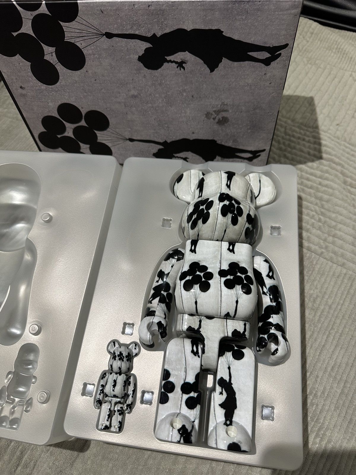 Japanese Brand Bearbrick Flying Balloons Girl 100% & 400% Set Size ONE SIZE - 1 Thumbnail