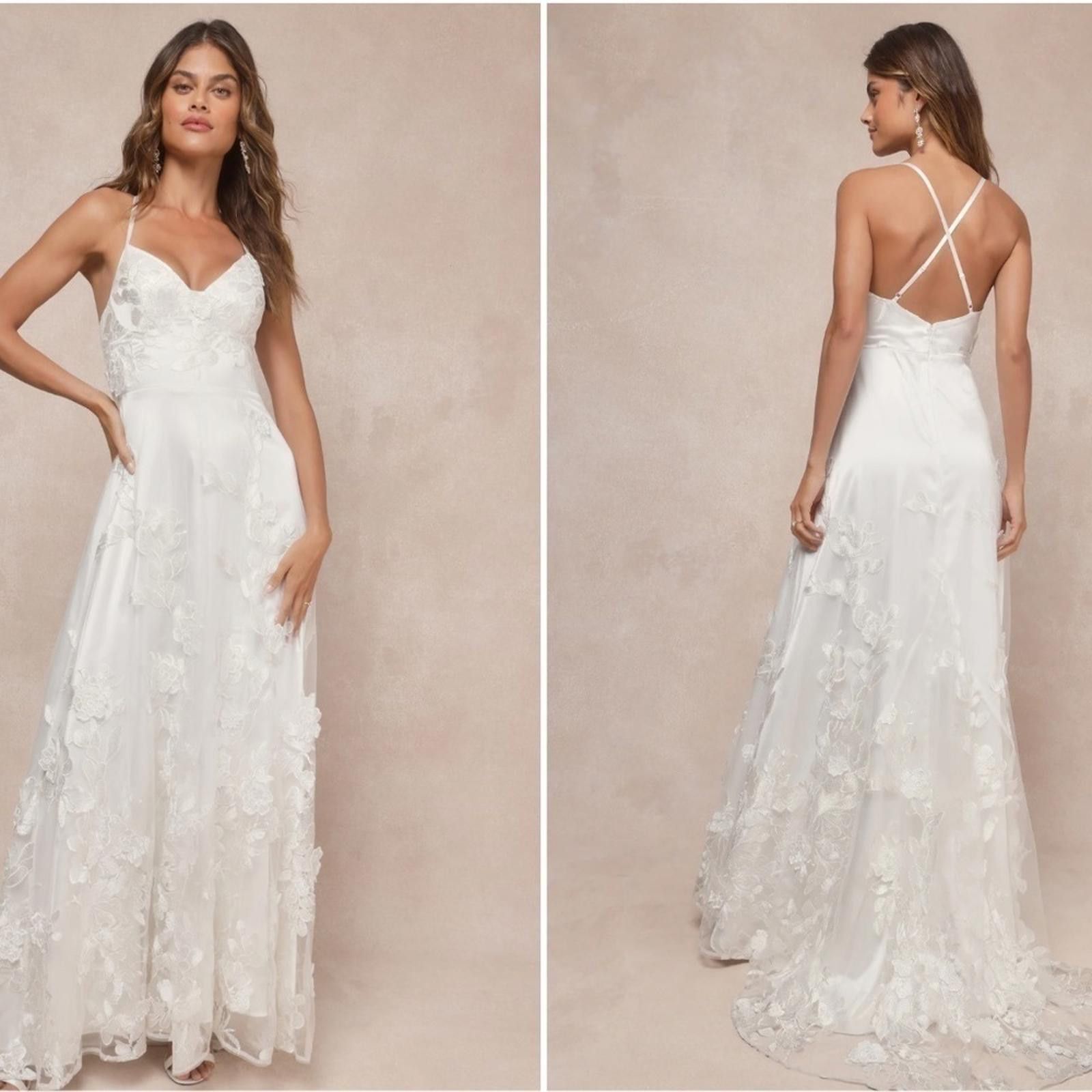 Lulus LULUS Bridal Wedding Elegant Floral Sexy Romantic Gown Size XL / US 12-14 / IT 48-50 - 1 Thumbnail