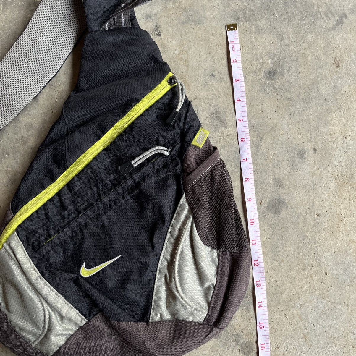 Nike × Oakley Vintage 90s Nike sling bag Size ONE SIZE - 7 Thumbnail