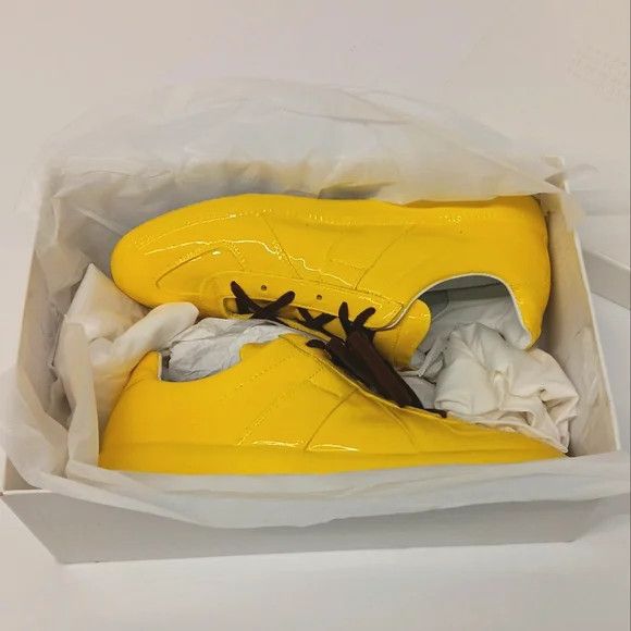 Maison Margiela Maison Margiela Yellow Patent The Replica Low Sneakers -EU39 Size US 9 / IT 39 - 13 Thumbnail