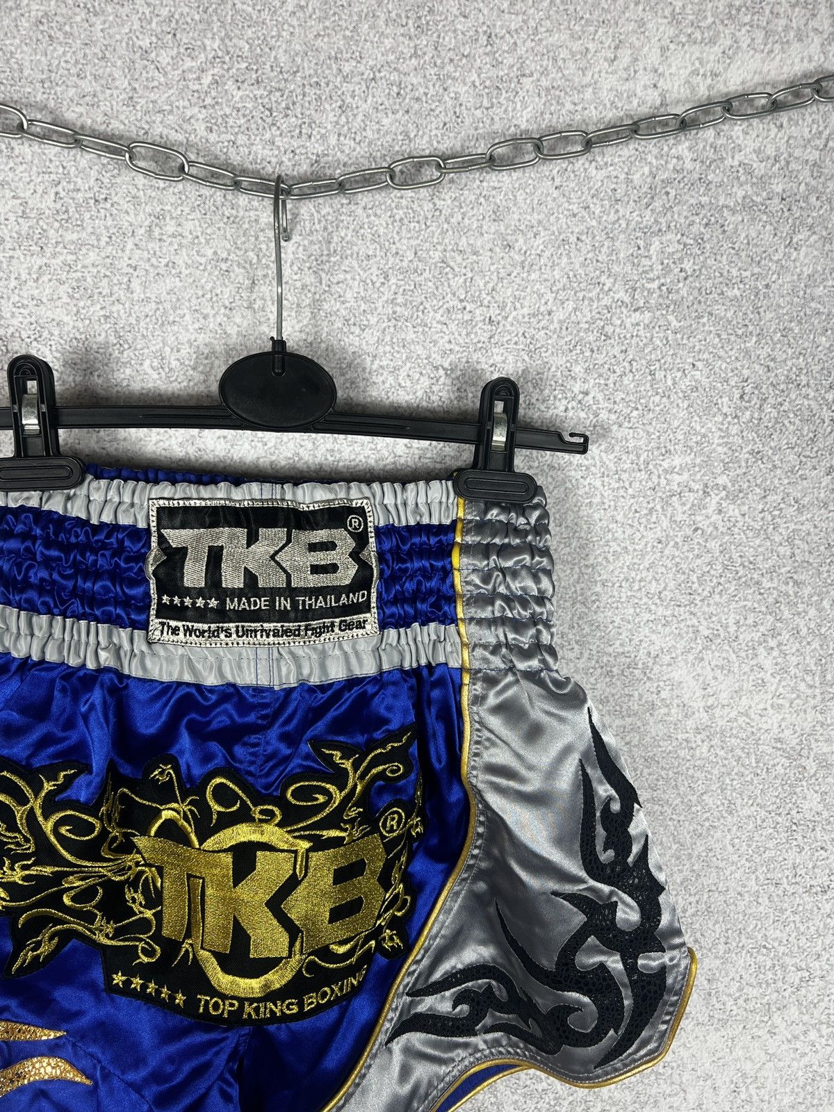 Japanese Brand Vintage Muay Thai Boxing Top King Dragon Flame Shorts Size US 32 / EU 48 - 2 Thumbnail