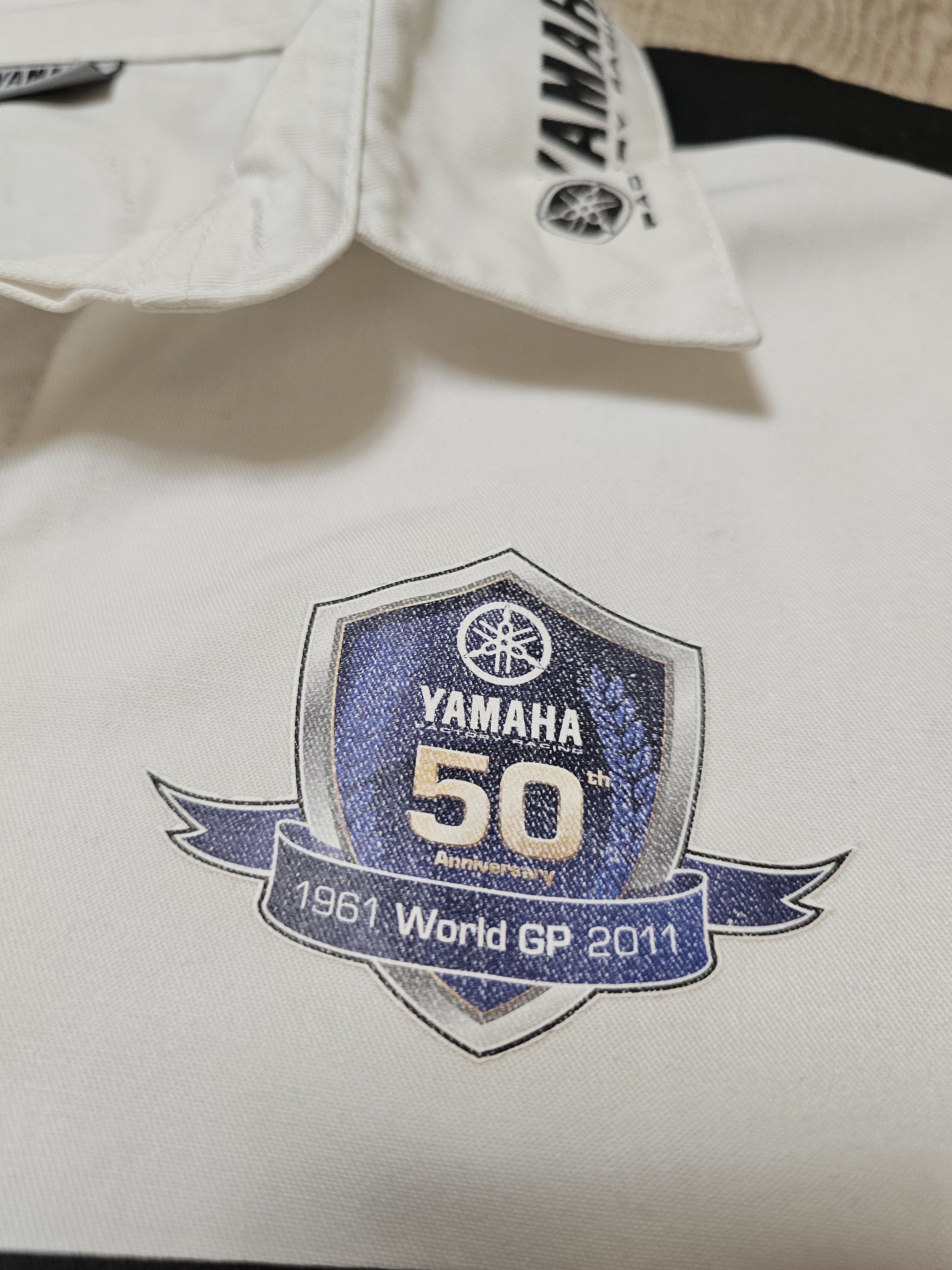 Formula 1 YAMAHA RACING SHIRT MOTOGP SHIRT SEMSKIN DI DEPAN BUTTON Size US XXL / EU 58 / 5 - 4 Thumbnail