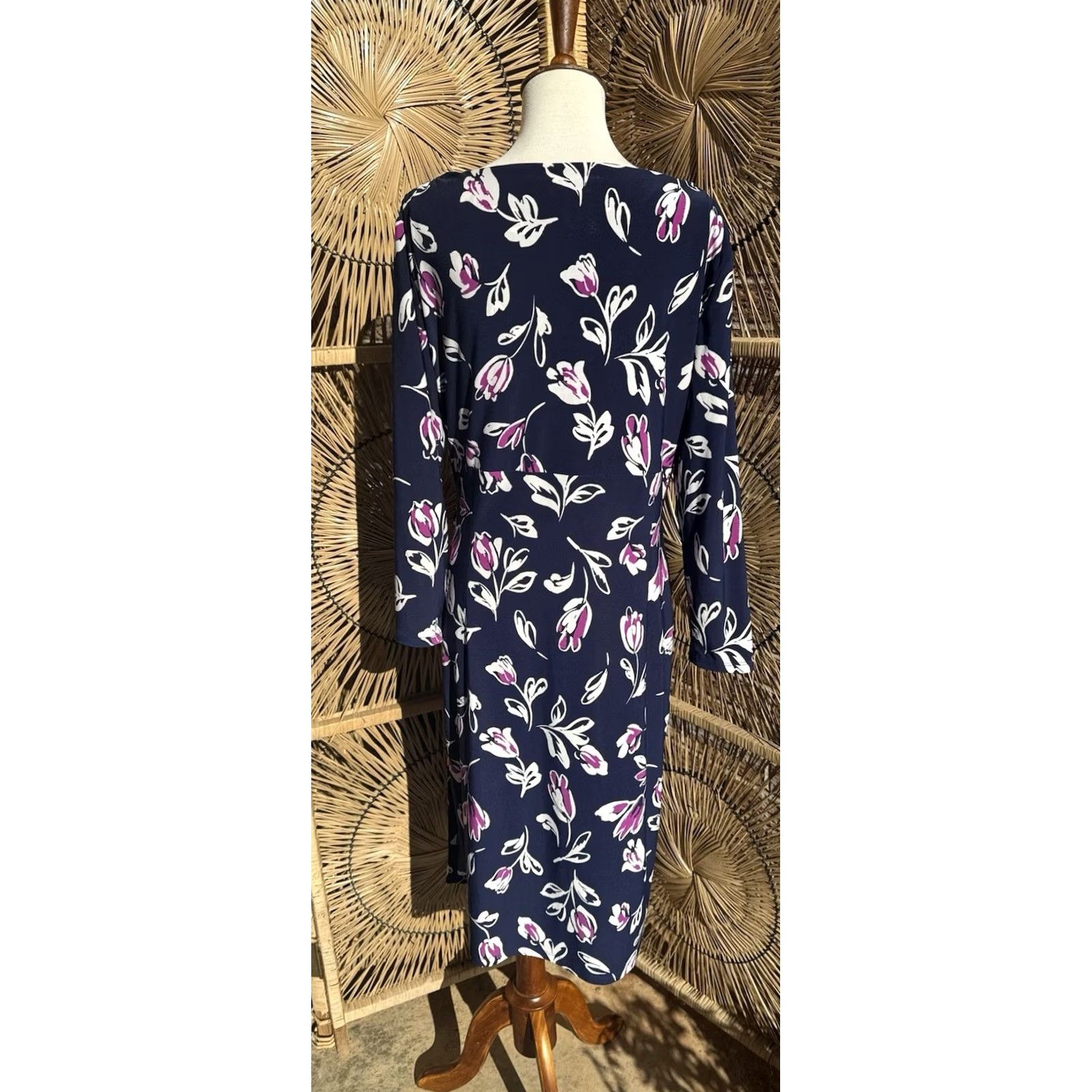 Ralph Lauren Ralph Lauren Faux Wrap Dress Blue Floral Midi Jersey 14 Women V-Neck Short Sleeve Poly Spandex Machine Washable Ideas: Pregnancy not included Size XL / US 12-14 / IT 48-50 - 6 Thumbnail