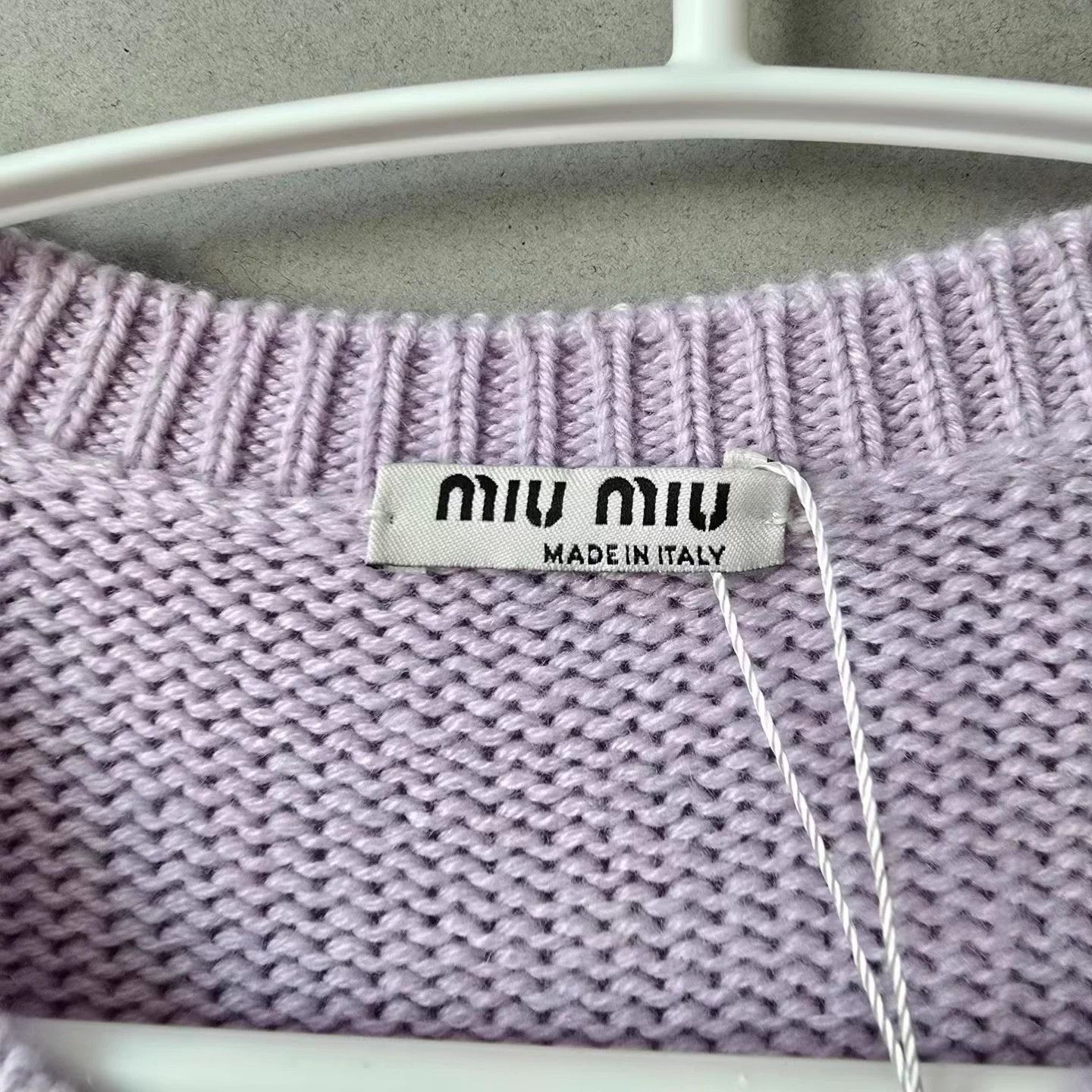 Miu Miu Miu Miu Women's Purple Pearl Button Cardigan 36 99 Size XS / US 0-2 / IT 36-38 - 3 Thumbnail