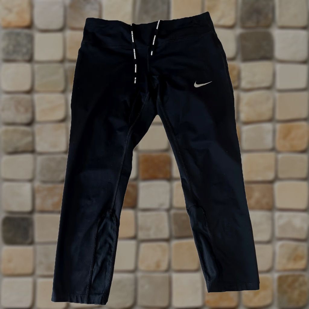 Nike VINTAGE? No. Nike Running Leggings Women M Black Dri Fit Drawstrings Yoga Workout 28x22 Nike Logo Zipper Back Pocket Size 32" / US 10 / IT 46 - 1 Thumbnail