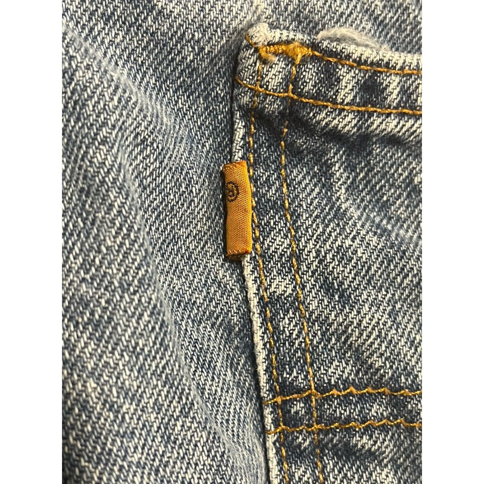 Levi's VINTAGE Levi’s Jeans Men 38x29.5 Orange Tab 505 Made In USA Reg Fit Straight Leg 90’s Size US 38 / EU 54 - 8 Thumbnail