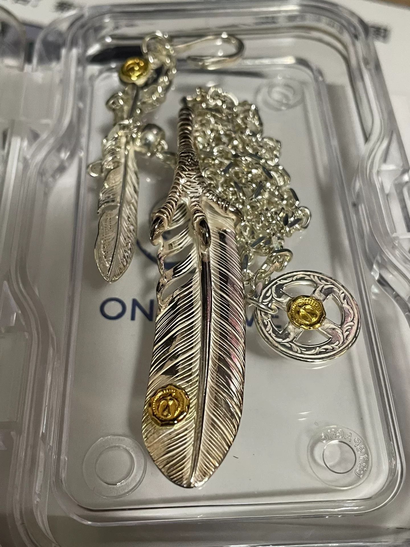 Takeo Kikuchi Ken Kikuchi Eagle Claw Feather Gold Pendant Size ONE SIZE - 1 Thumbnail