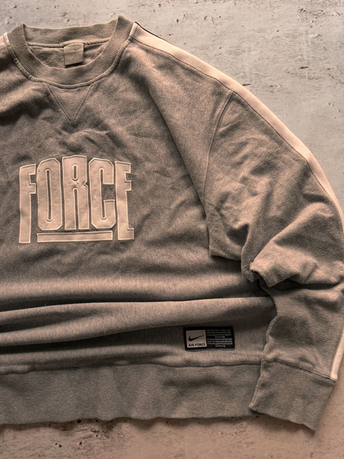 Nike × Vintage NIKE VINTAGE CENTER LOGO OVERSIZE BOXY SWEATSHIRT Size US XL / EU 56 / 4 - 3 Thumbnail