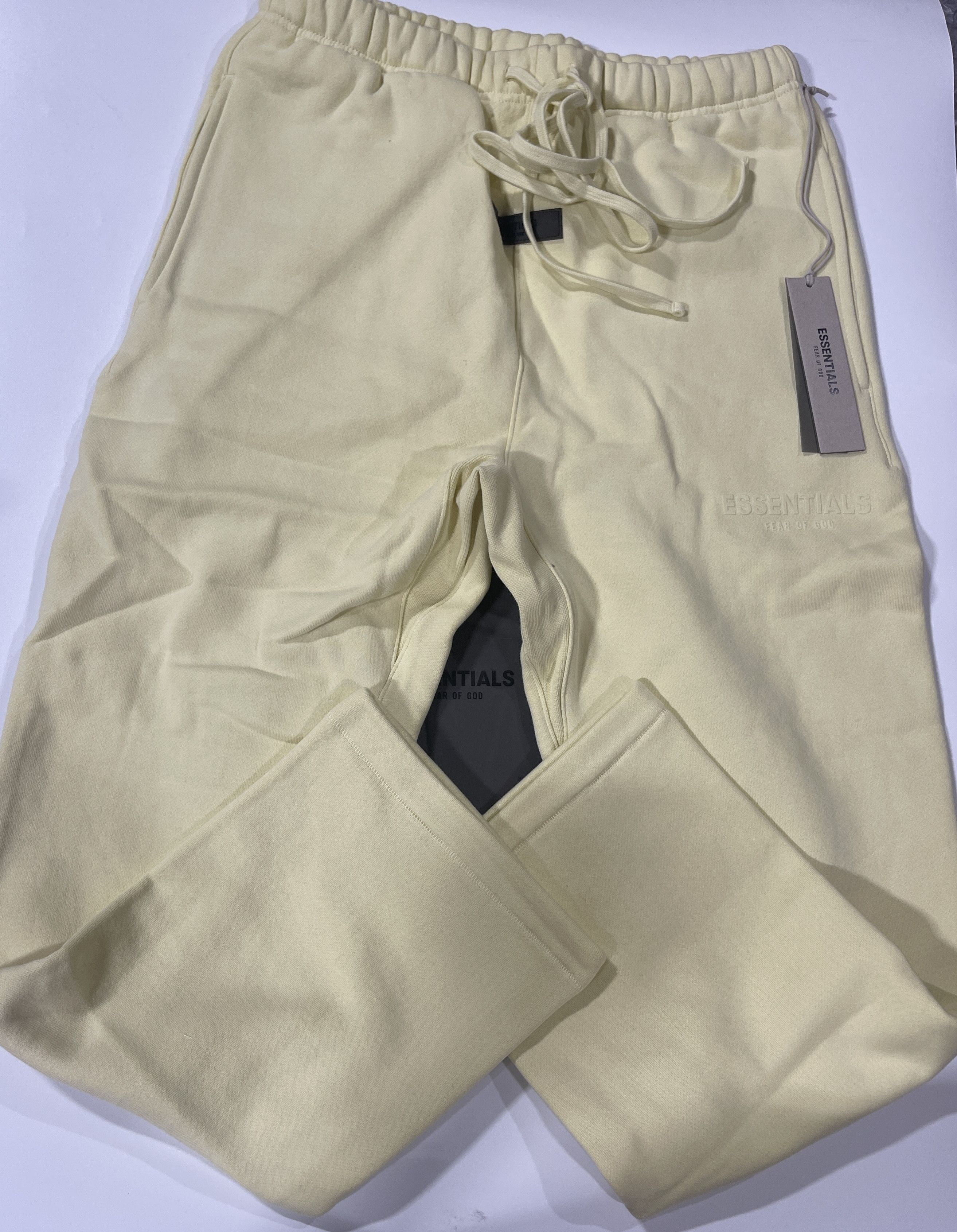 Essentials Fear of God Essentials Relaxed Sweatpant Color Canary Sz (L) Size US 36 / EU 52 - 3 Thumbnail
