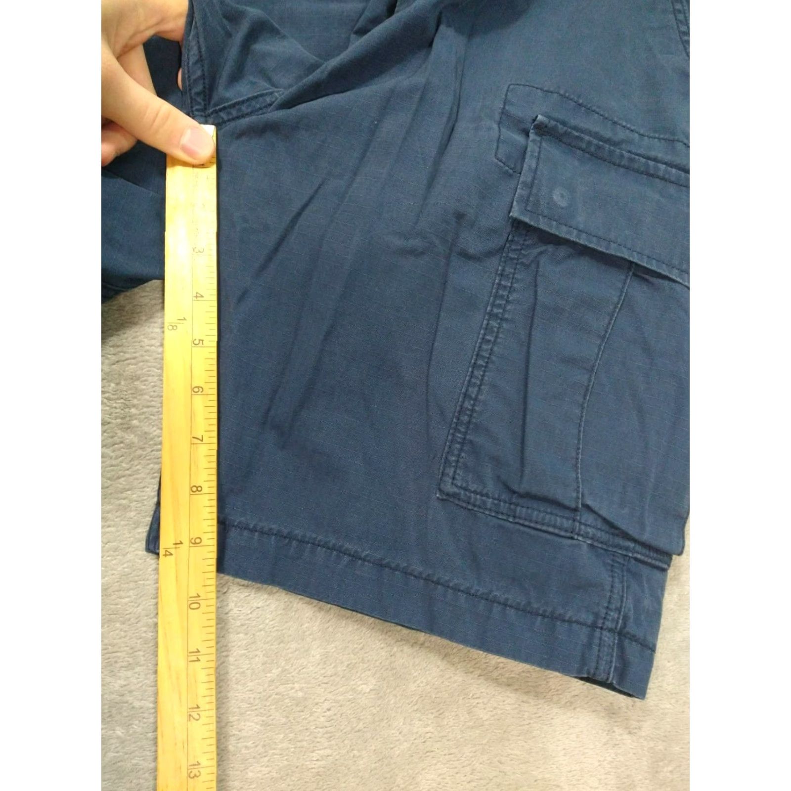 Levi's Levis Cargo Shorts Mens 33 Blue Hip Hop Grunge Cargo Pocket Regular Rise High 9in Inseam Blue Levi's Men Size US 33 - 5 Thumbnail