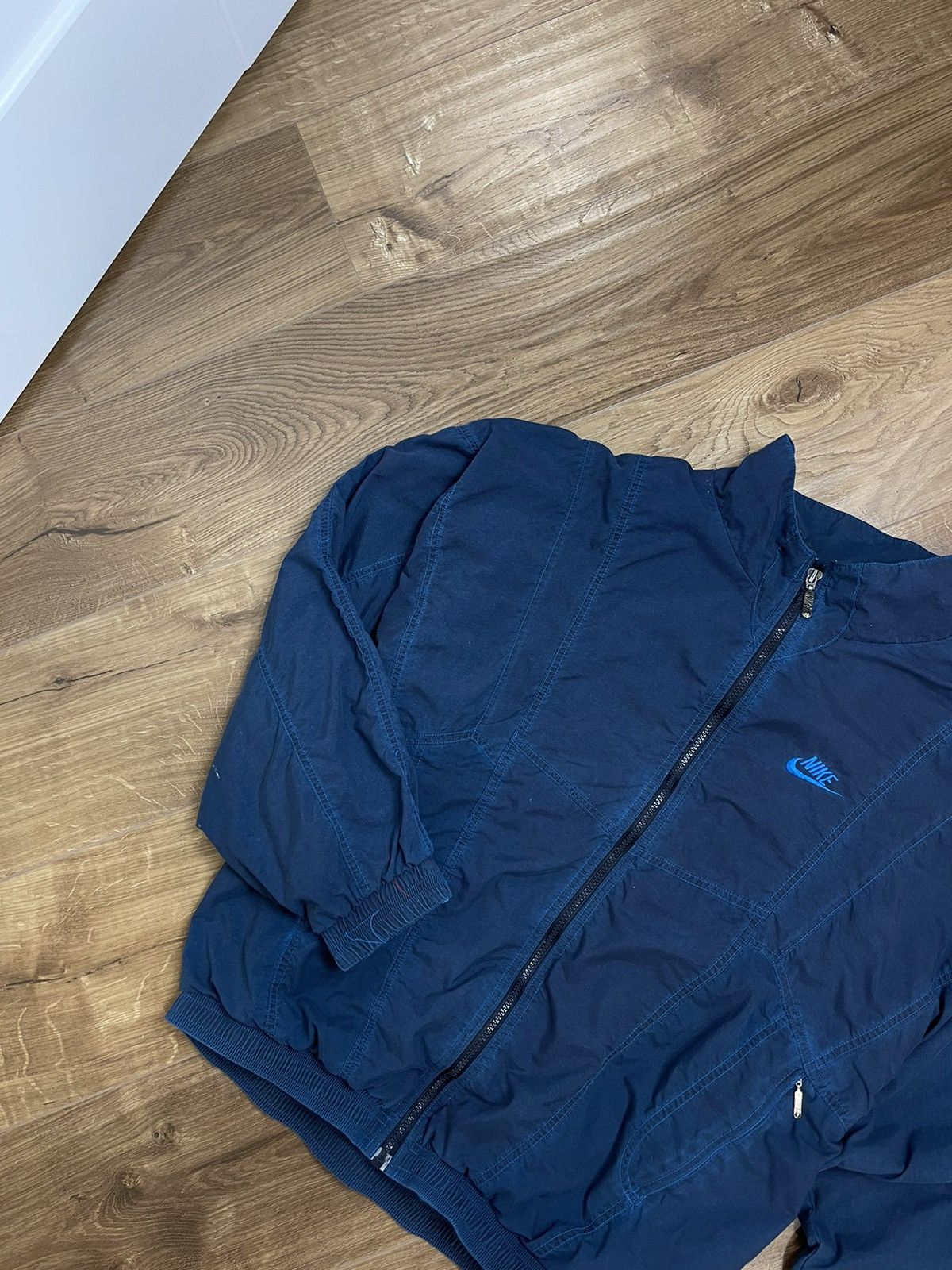 Nike Vintage Nike 90’s Y2K Big Logo Drill Nylon Bomber Jacket Size US M / EU 48-50 / 2 - 3 Thumbnail
