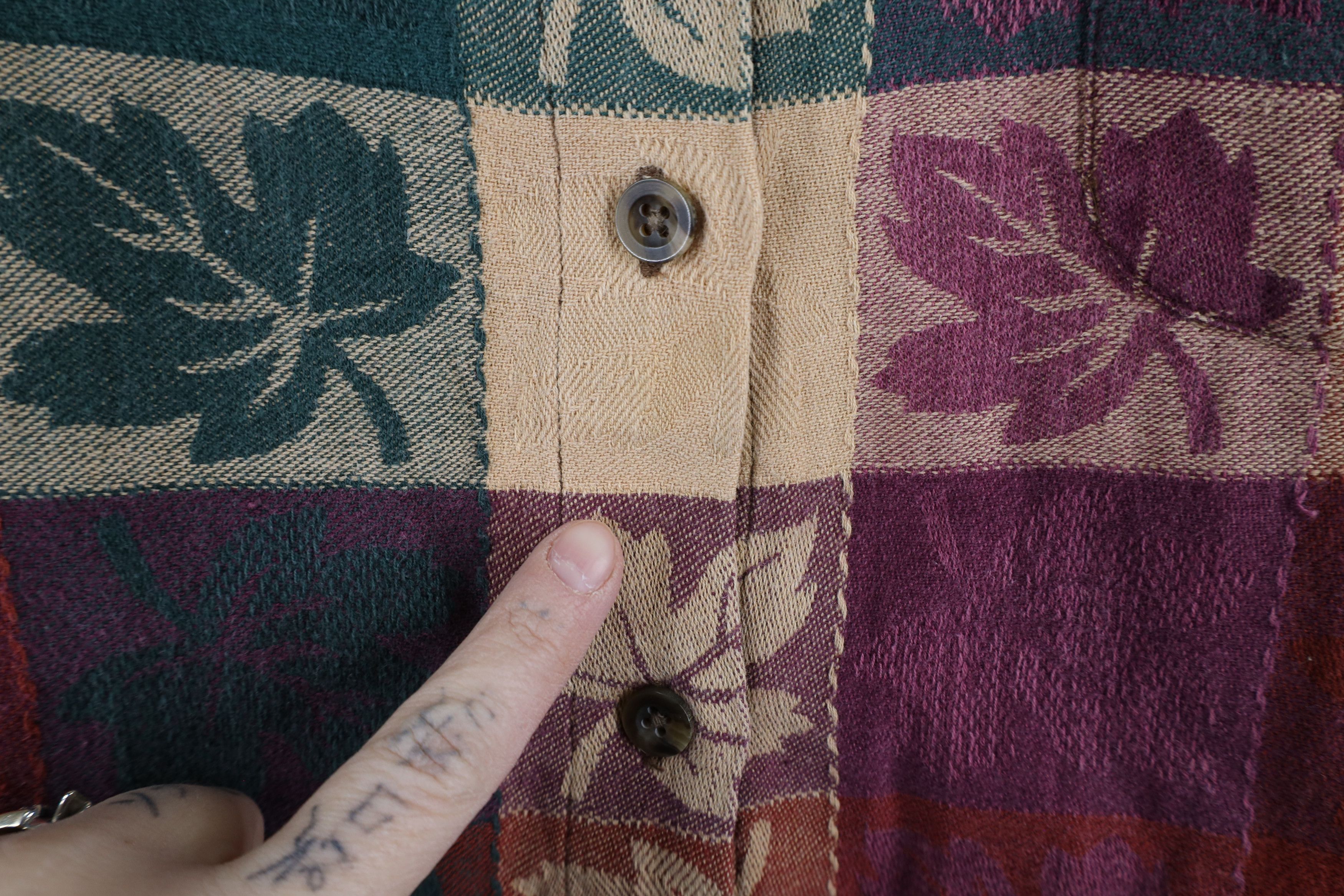 Vintage Vintage 90s Streetwear Nature Leaf Patchwork Button Shirt Size L / US 10 / IT 46 - 4 Thumbnail