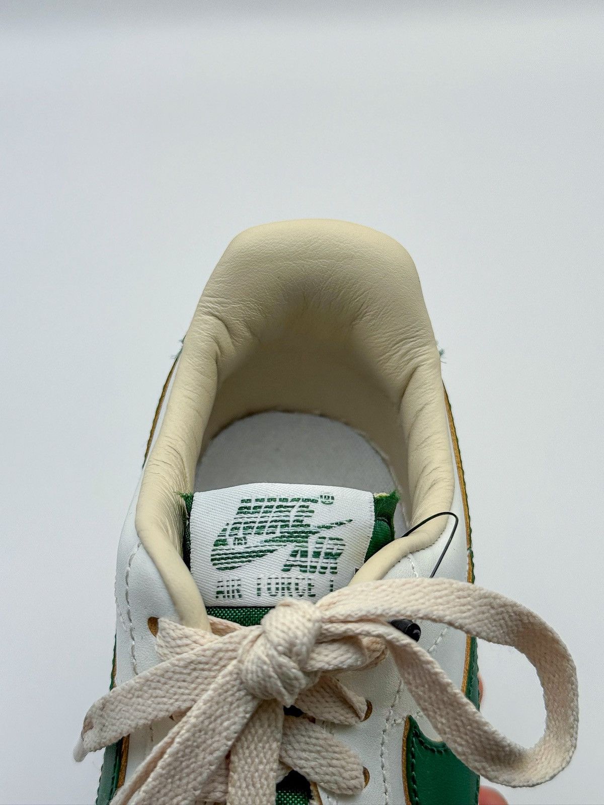 Nike Nike Air Force 1 Low '07 Vintage "White Gorge Green" Size US 6 / EU 39 - 10 Thumbnail