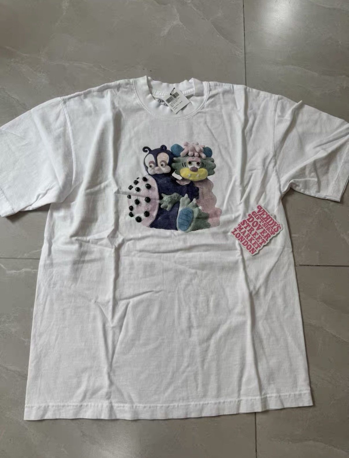 Verdy verdy x alake shilling limited short sleeve t-shirt J34 Size US M / EU 48-50 / 2 - 1 Thumbnail